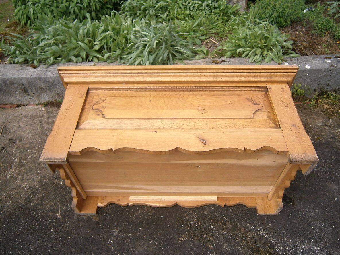 Coffre en chêne massif