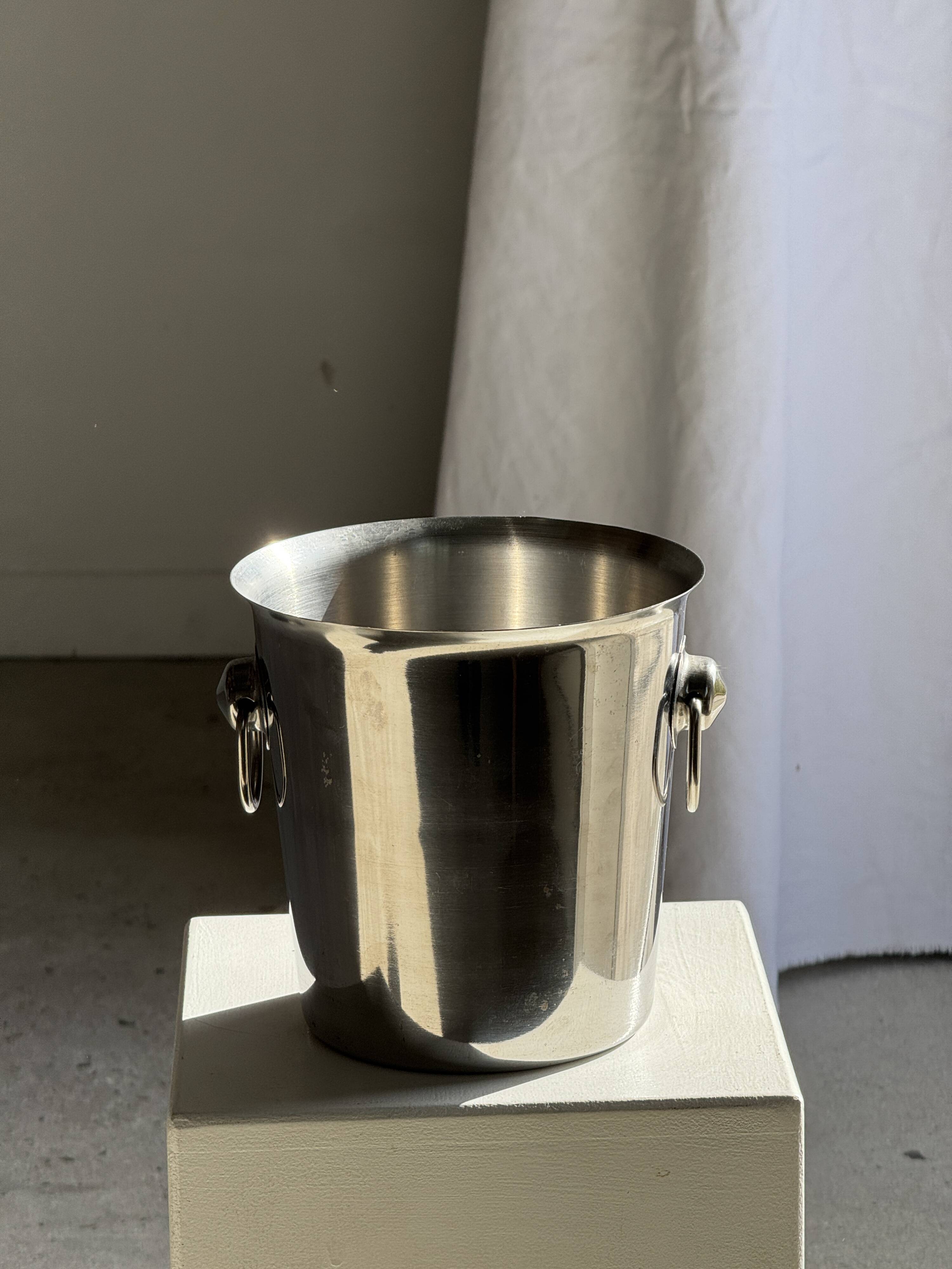 Stainless steel champagne and wine bucket with handle D19 H19