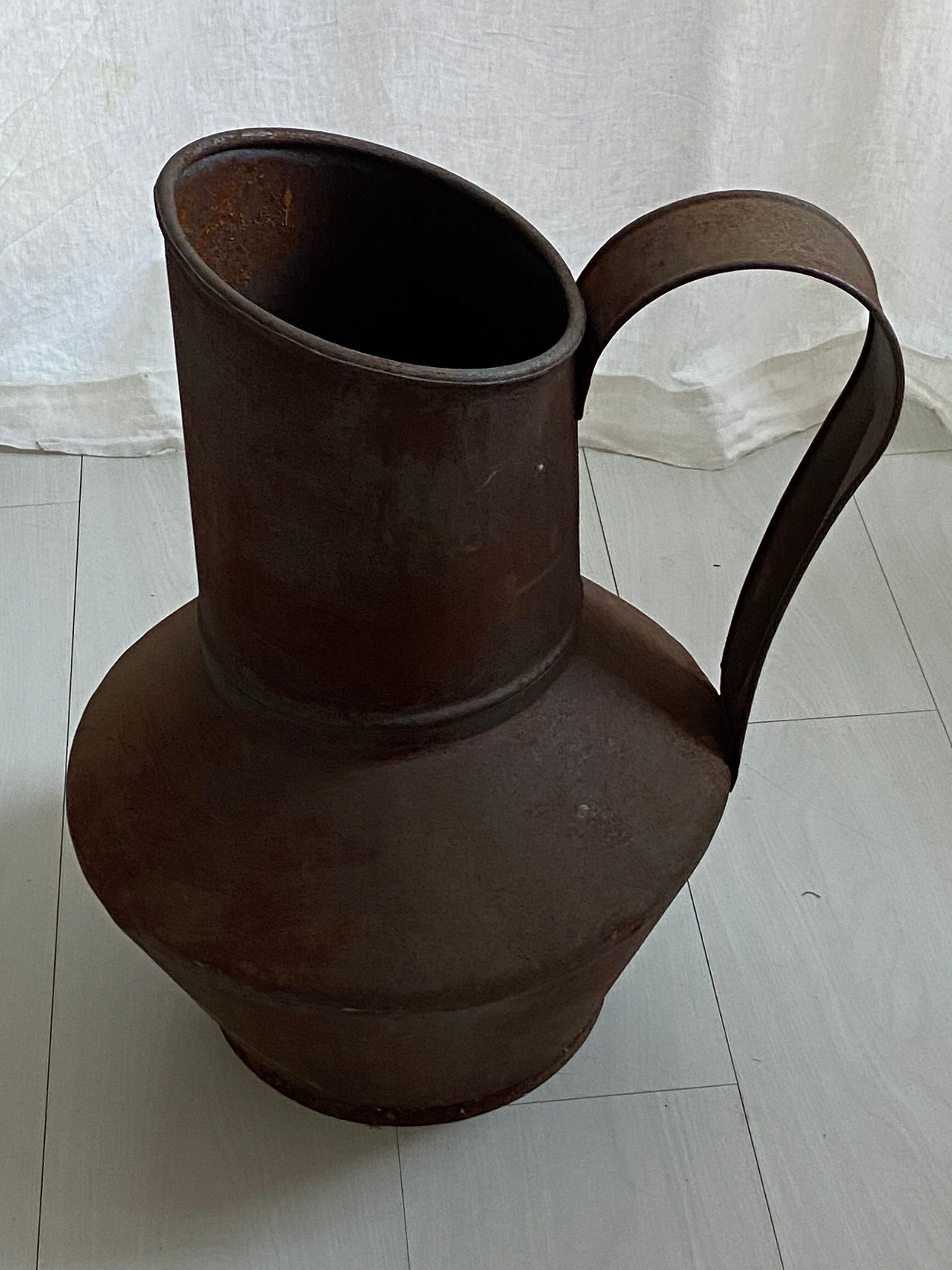 Metal watering can, garden pot 50s