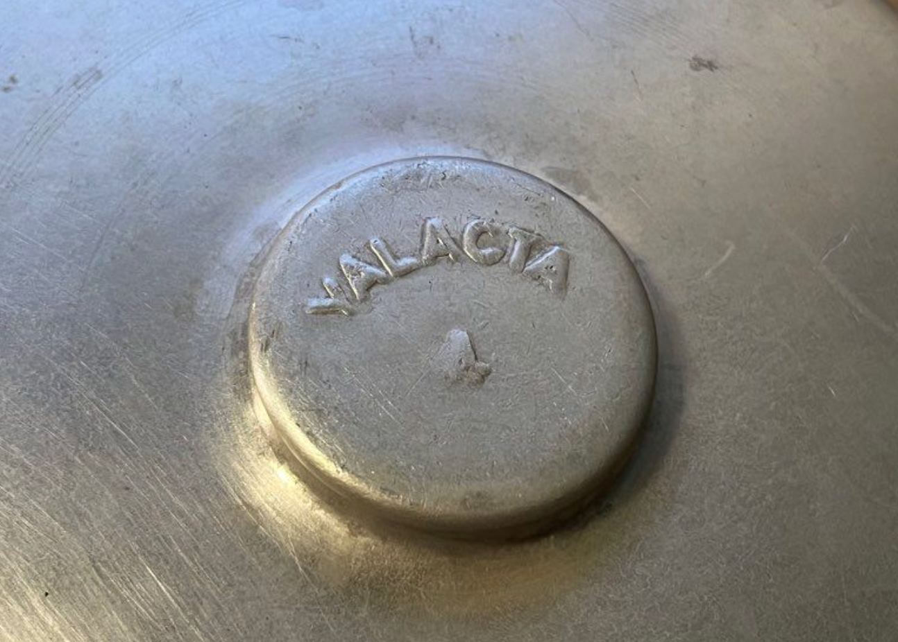 Old yogurt maker yalacta