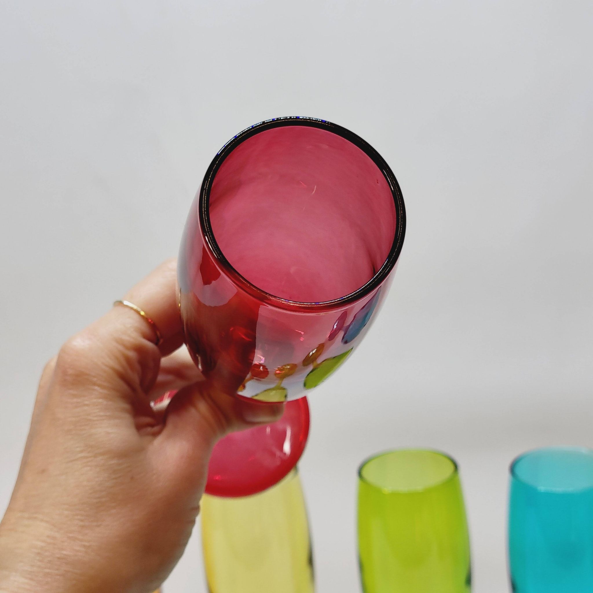 6 multicolored glass champagne flutes red orange yellow green blue purple