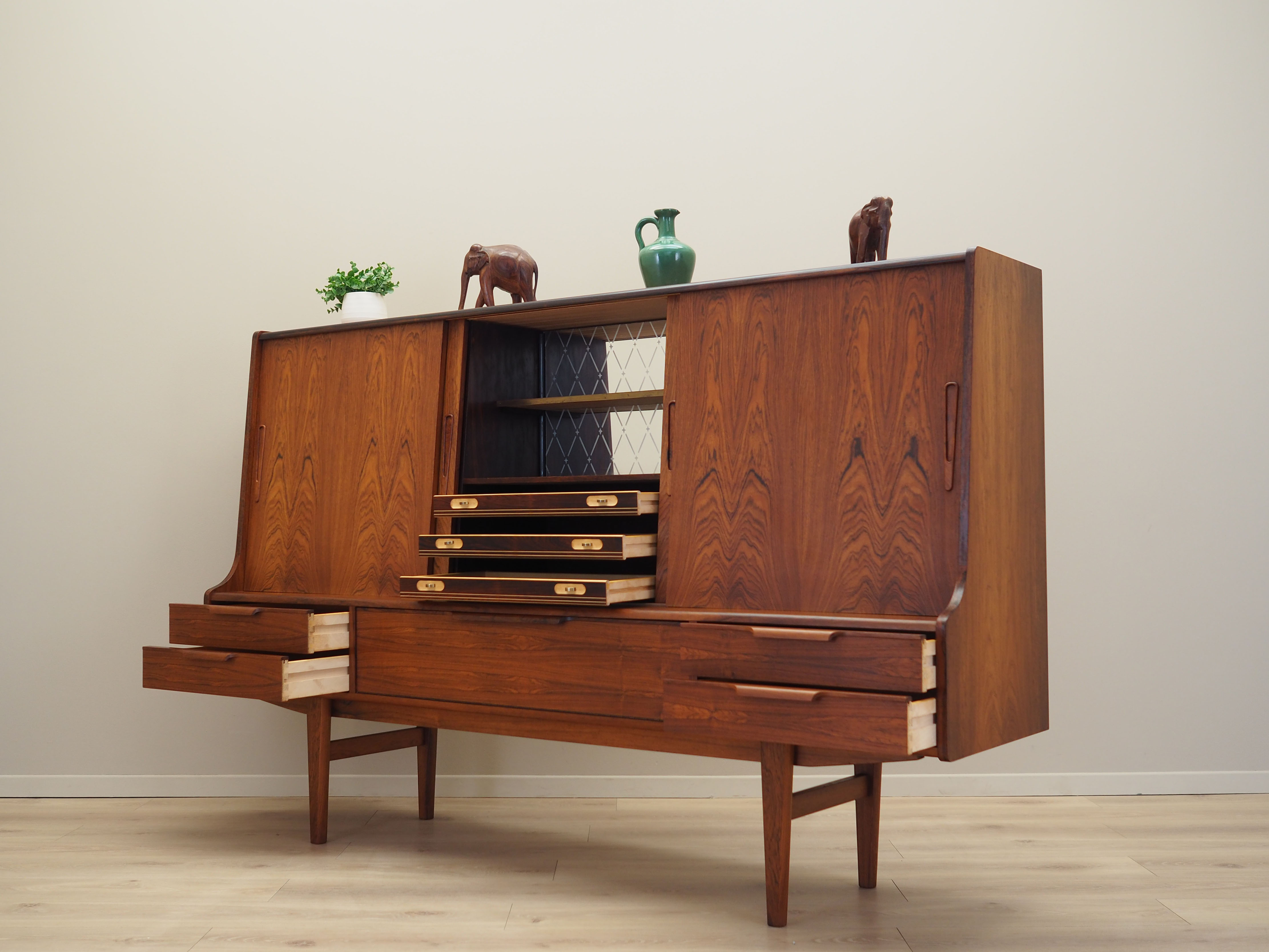 Rosewood highboard, Danish design, 1960s, manufactured by Luno Møbler