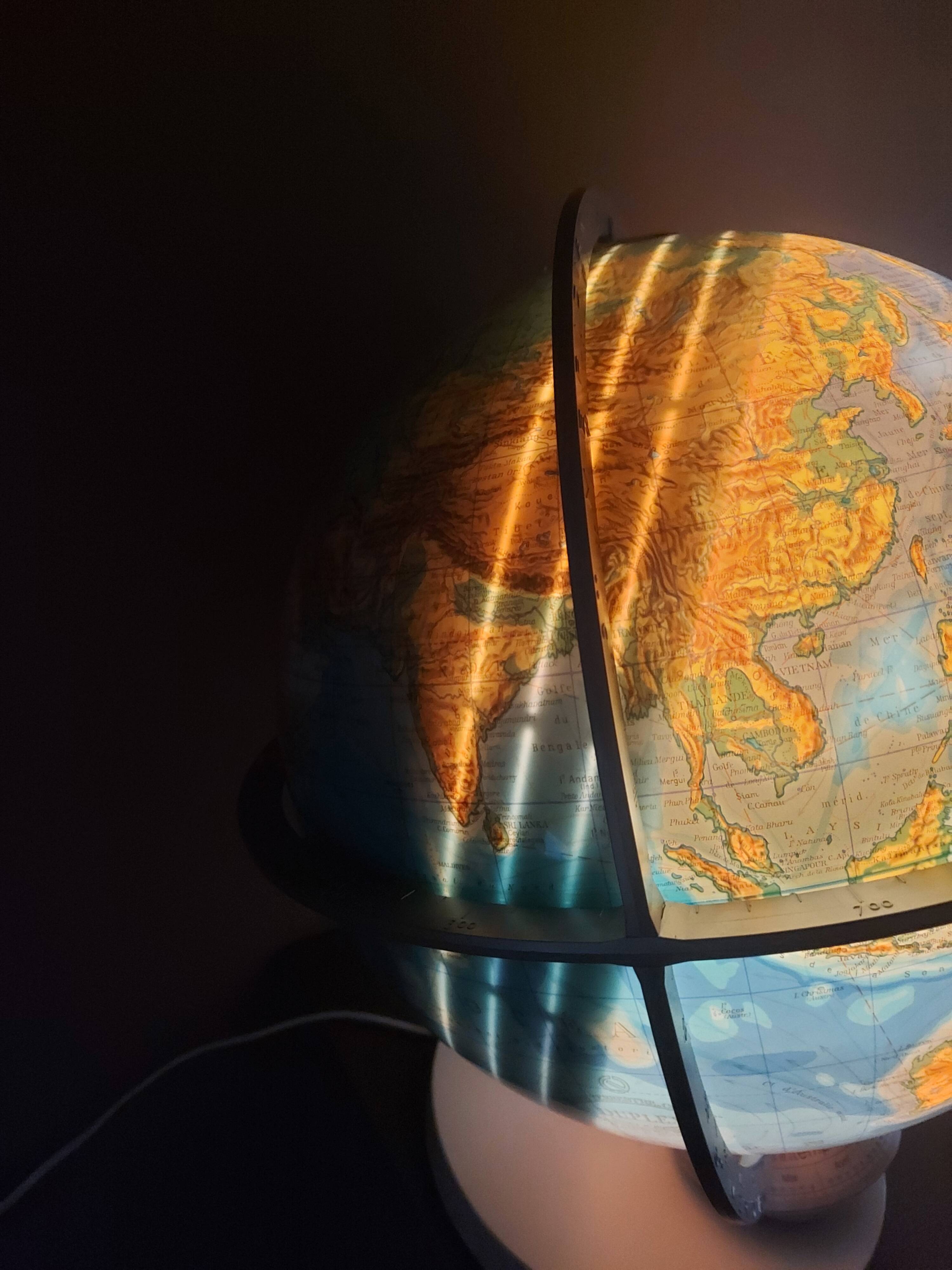 Luminous globe Columbus70'S , Columbus Verlag , Paul Oestergaard