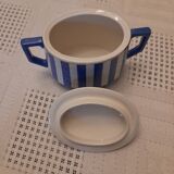 Fox Trott Sarregemine tea set.
