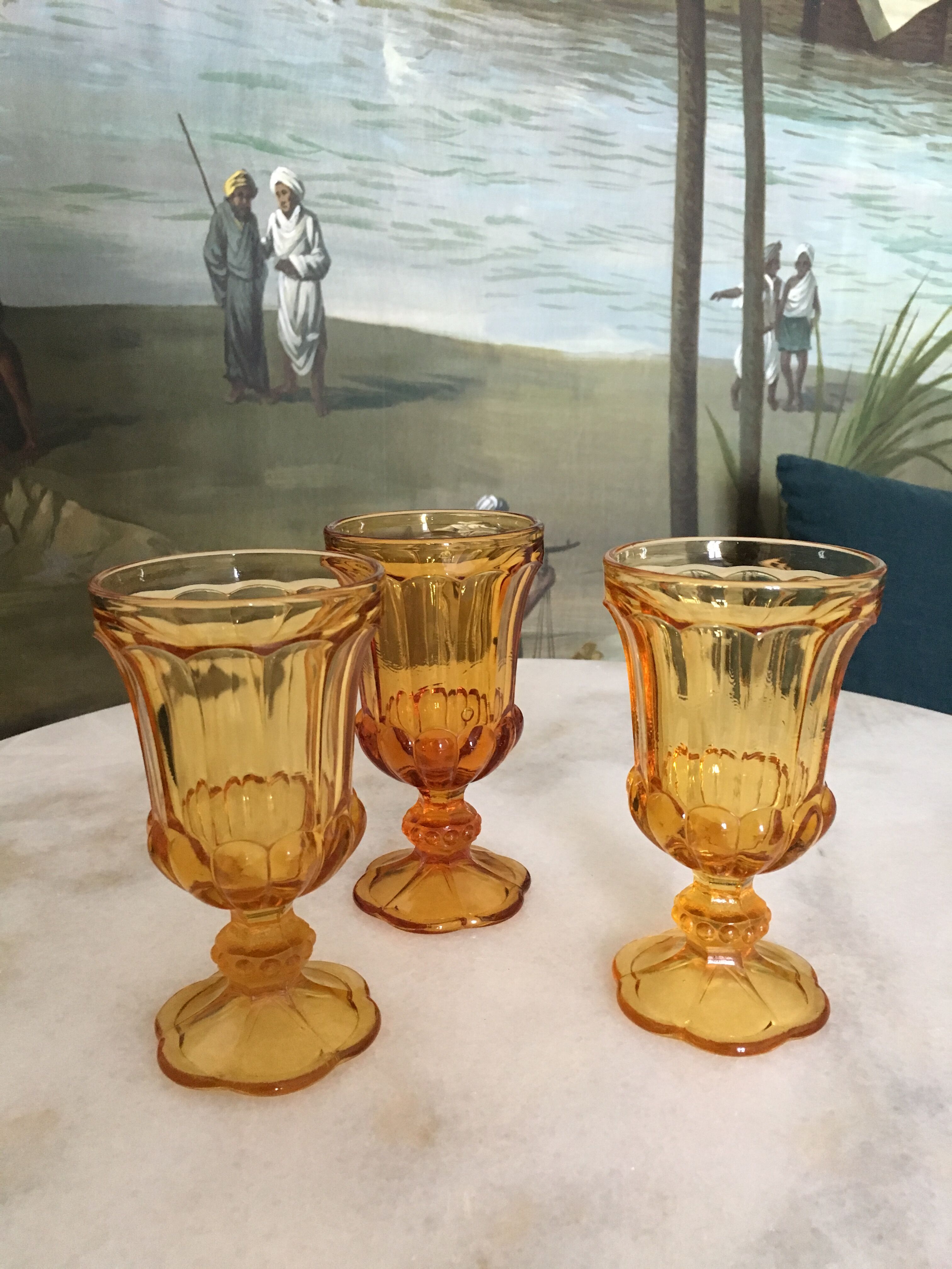 Set of 6 wine glasses Ambers