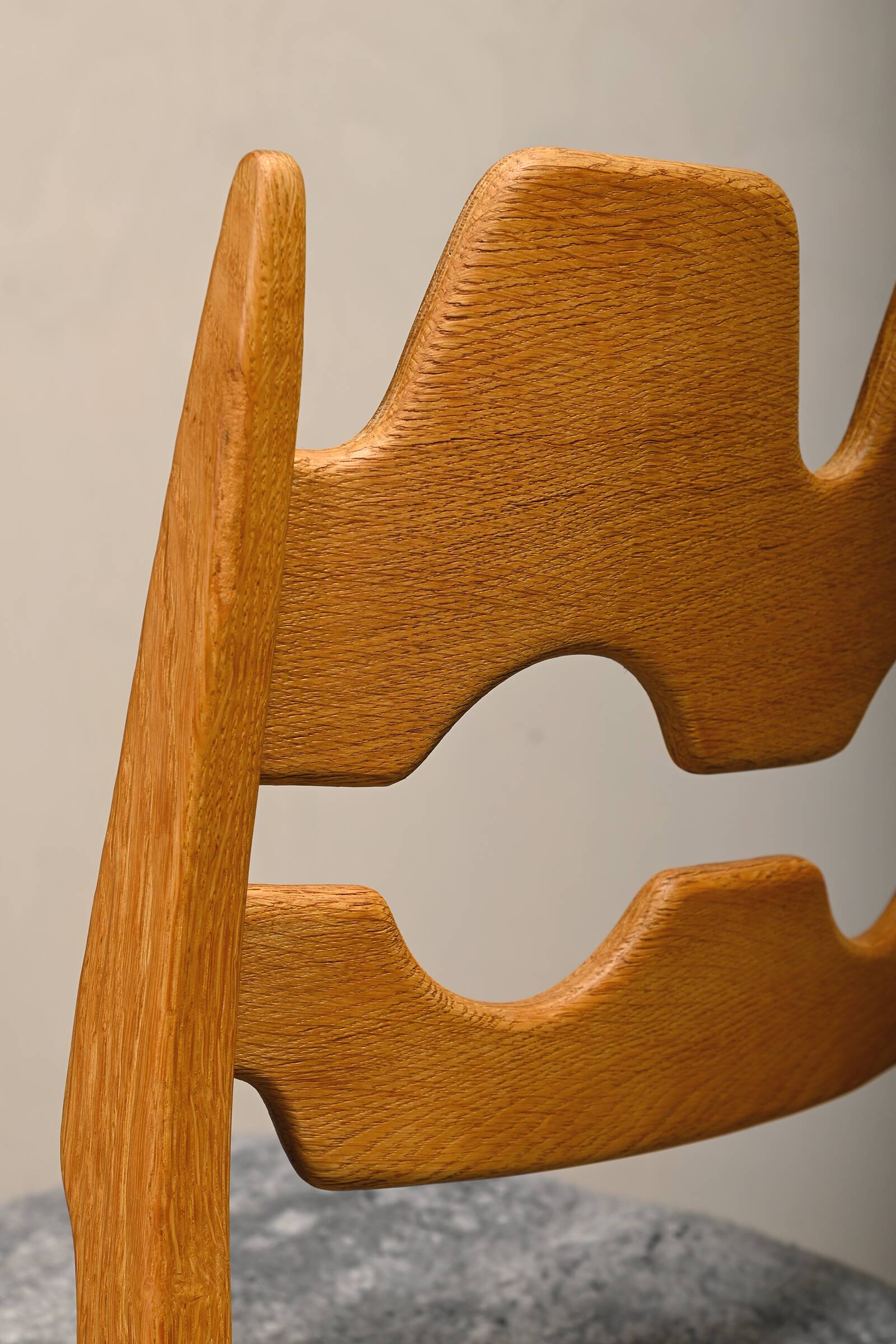 Ensemble de 6 chaises de salle à manger Razorblade en laine d'agneau et chêne de Henning Kjærnulf