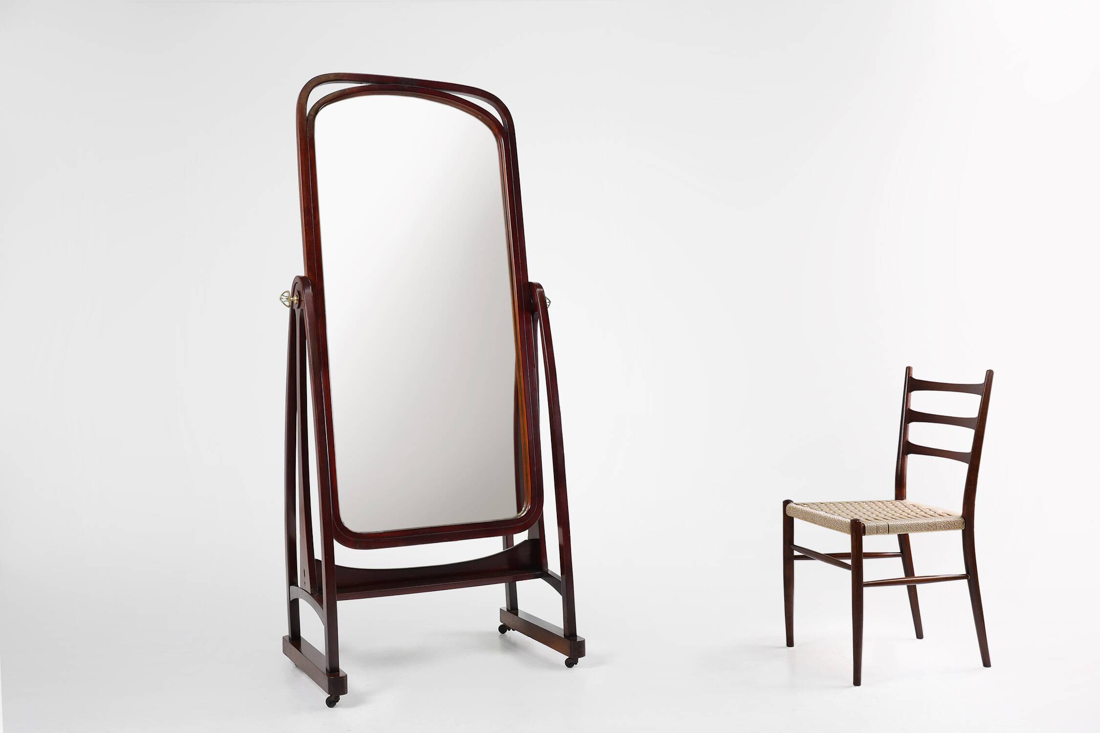 Iconic Cheval Dressing Mirror model 9954 by Thonet, Austria ca. 1904