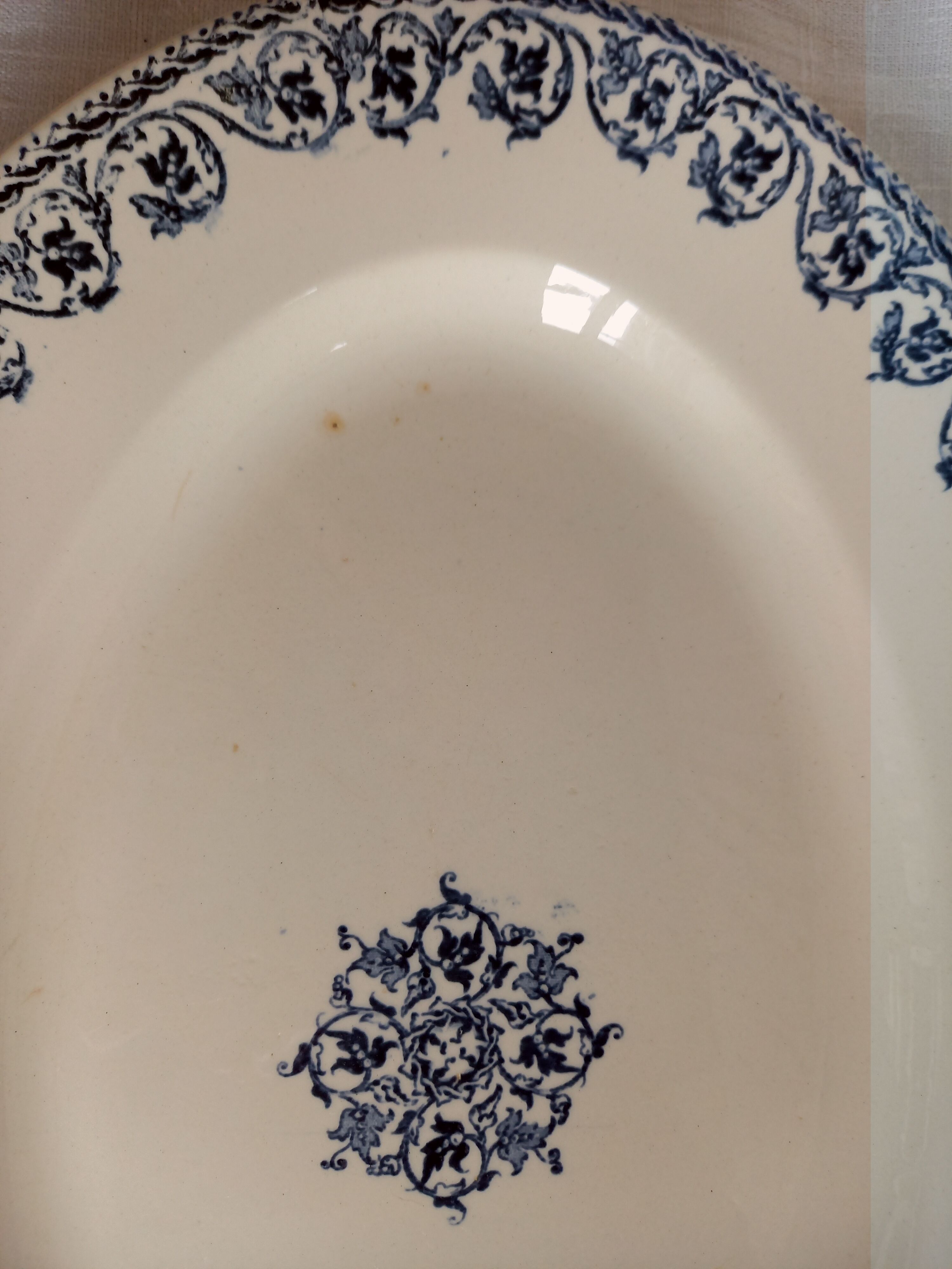 Oval dish Terre de fer, Brienne model, Manufacture HB&Cie