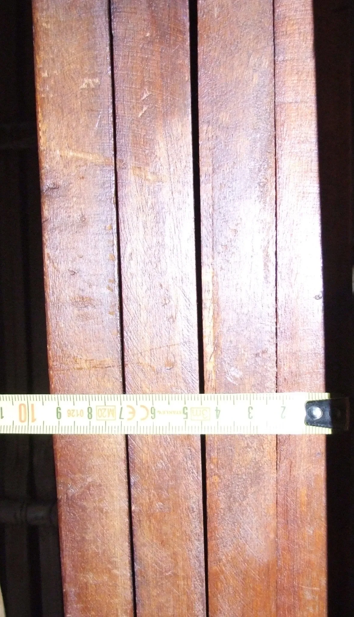 HANDCRAFTED SCREEN Carved by hand NEW
