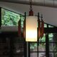Suspension Mid-Century design italien, opalin-bois, années 50-60
