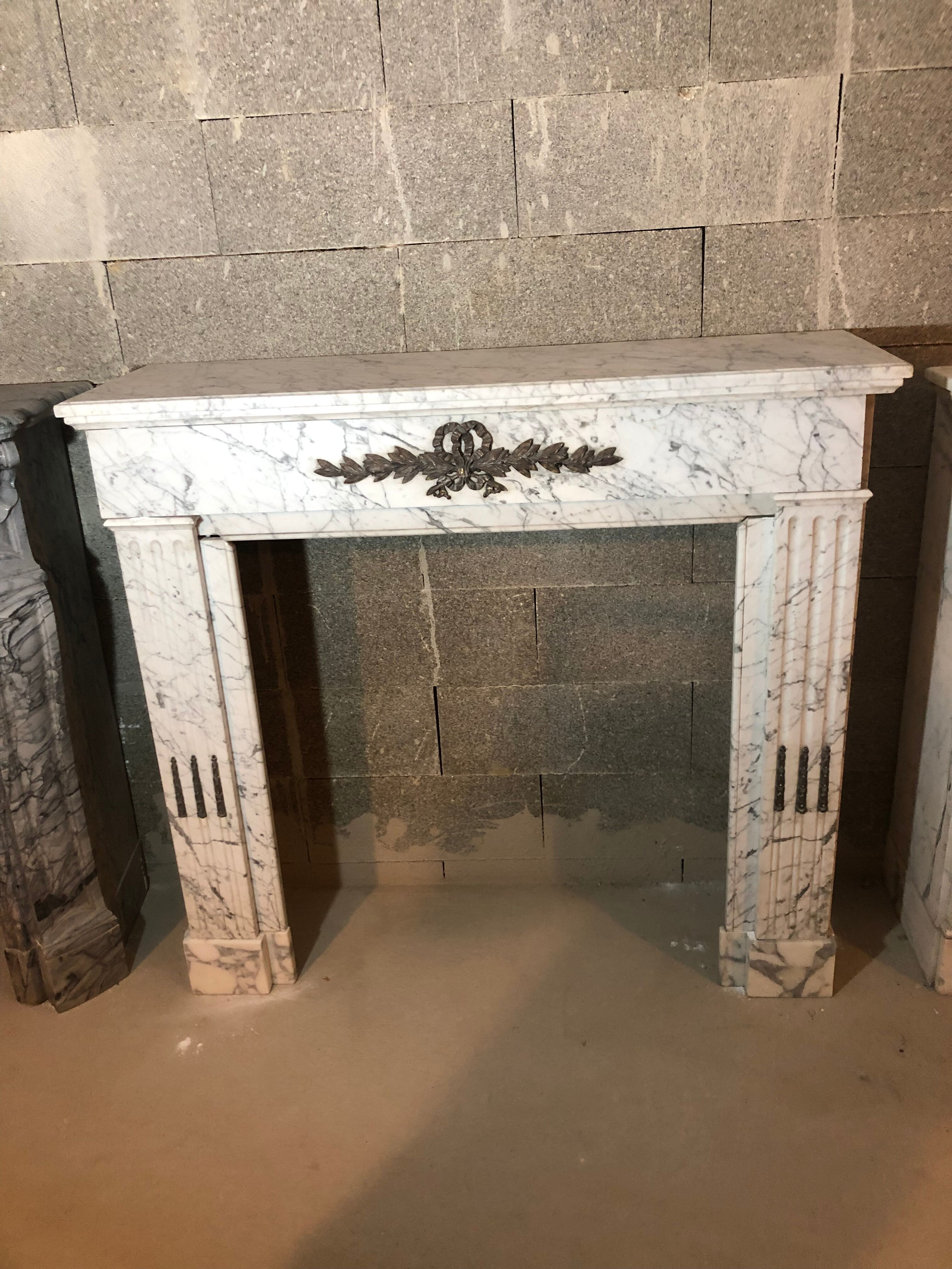Fireplace louis xvi