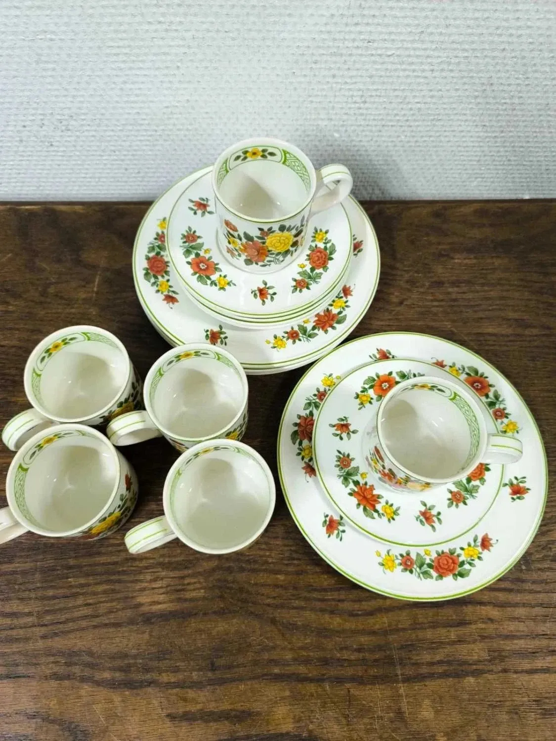 Set of 6 cups + saucers + dessert plates Villeroy and Boch Summer