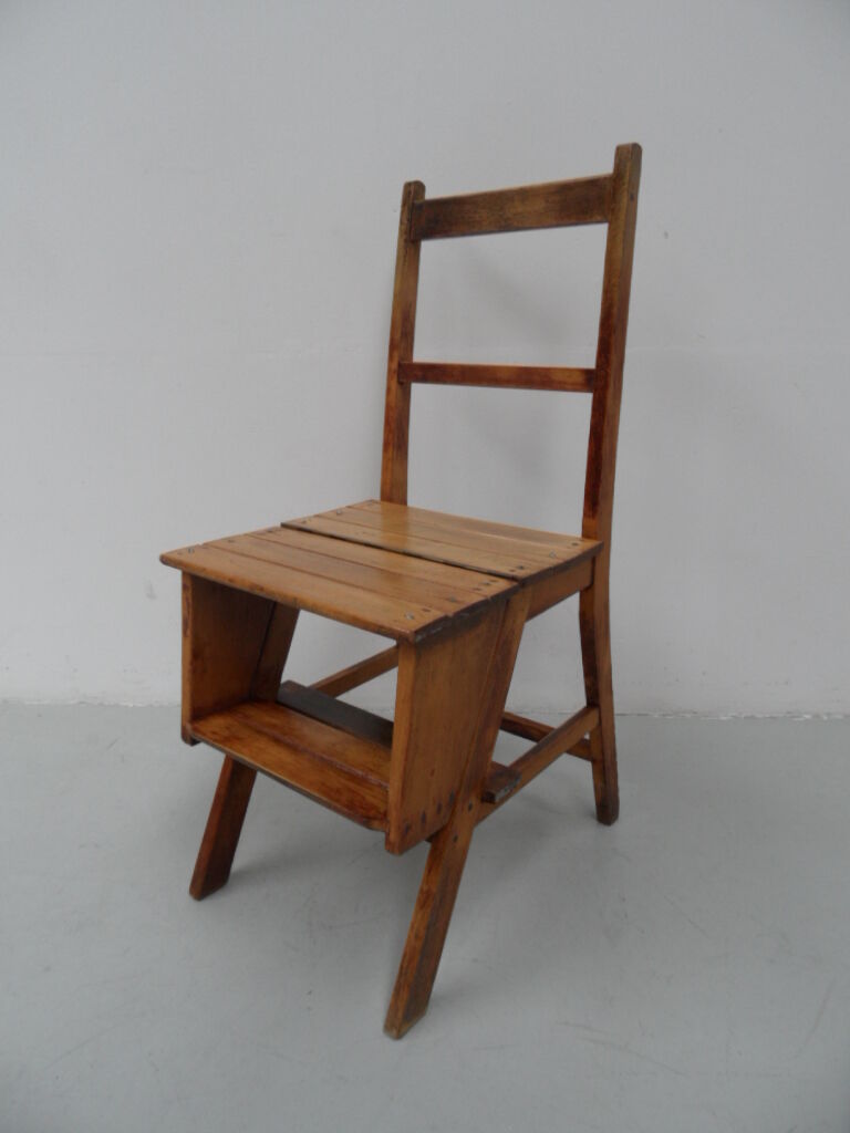 Antique library stairs / chair