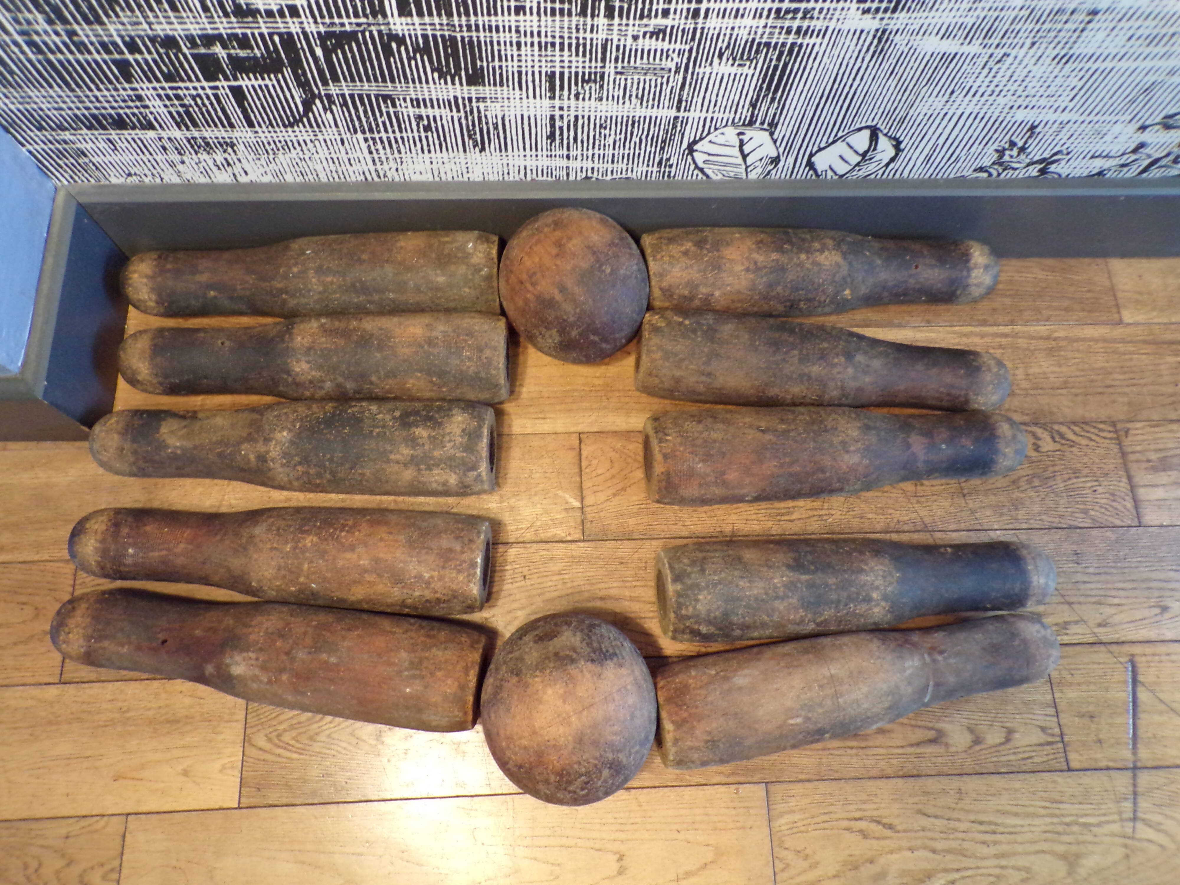 Old wooden bowling game from 1900
