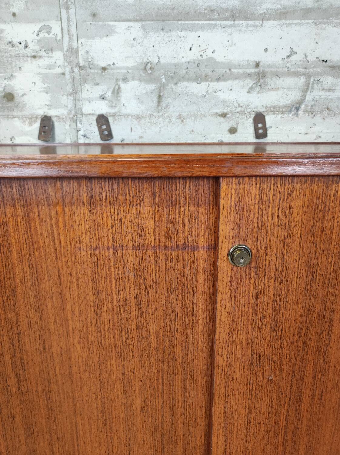 SE3 sideboard by Osvaldo Borsani for Tecno