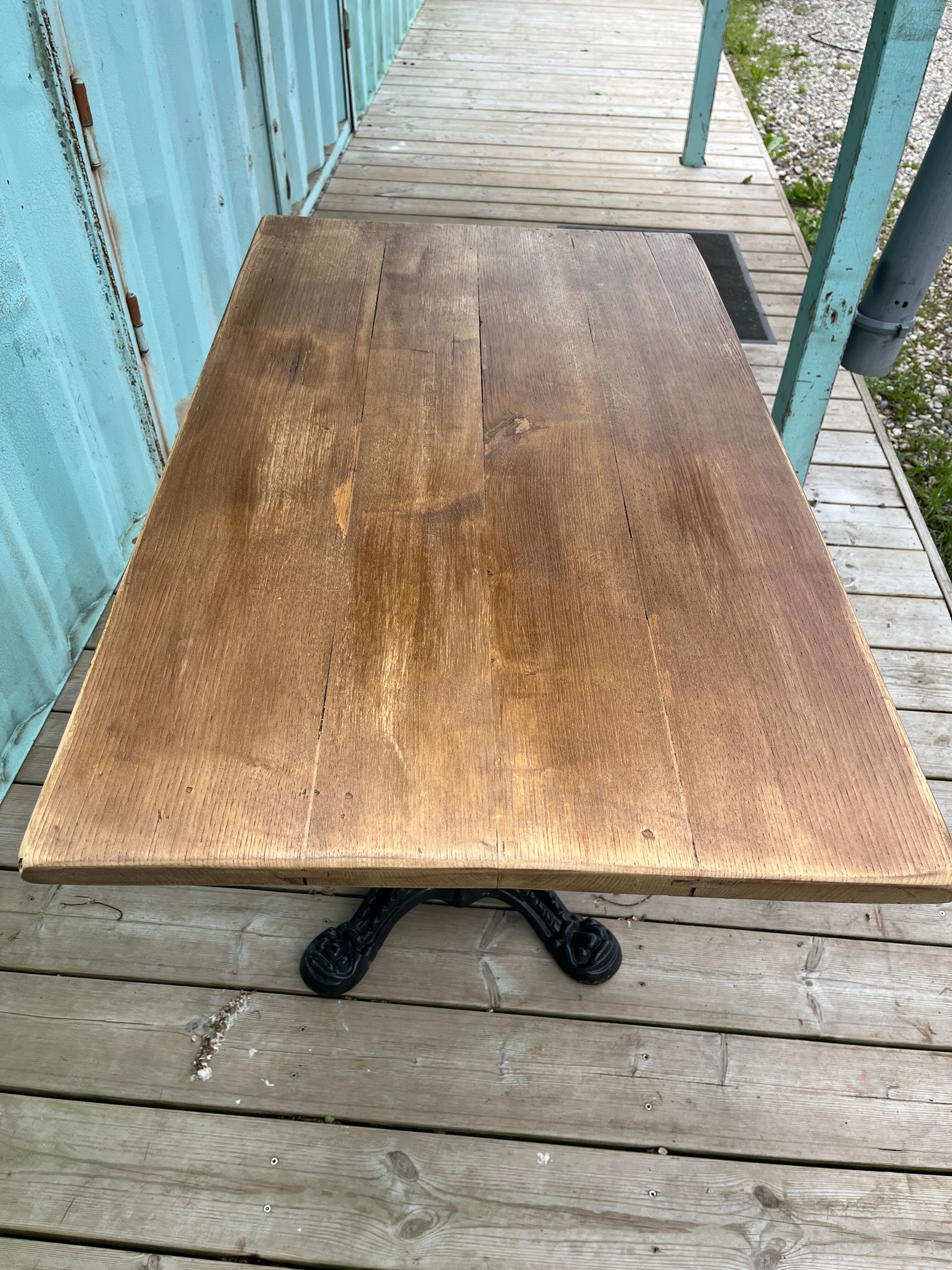 Bistro table