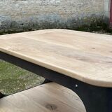 Indus coffee table: solid oak and metal
