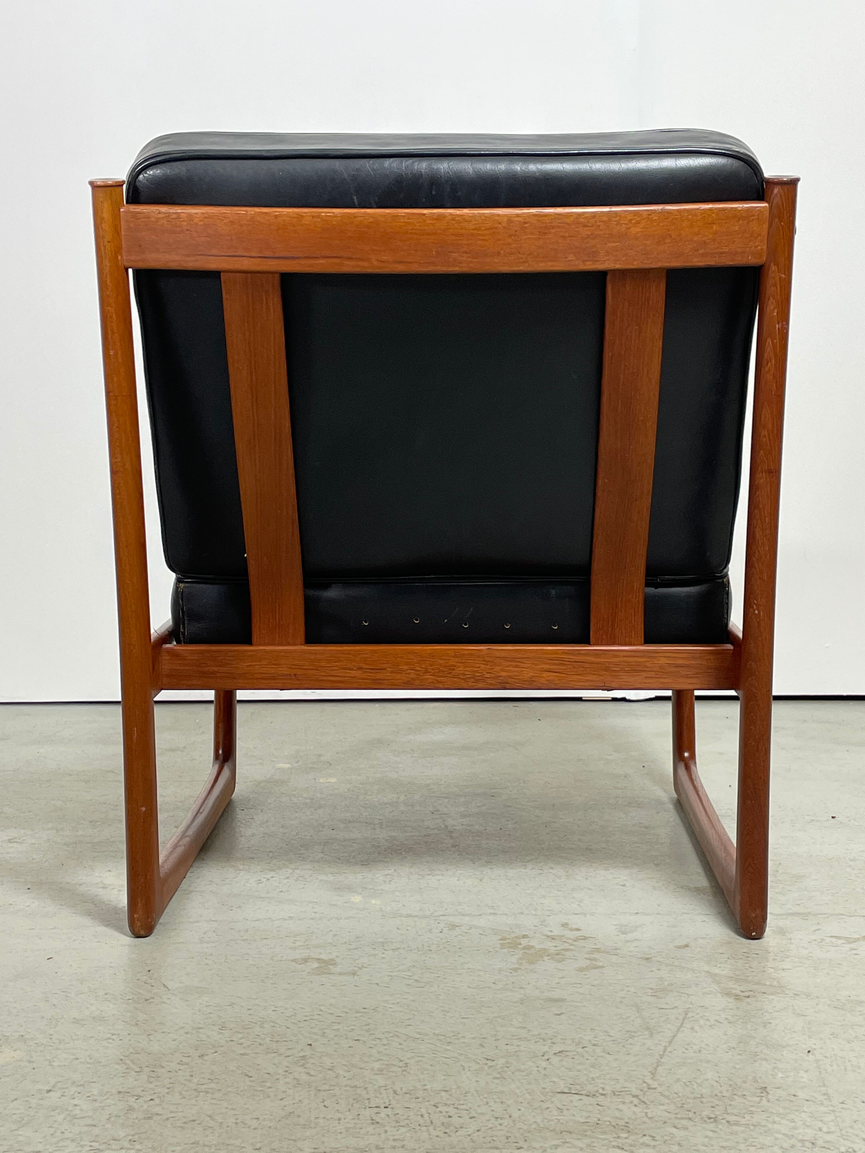 Armchair by Peter Hvidt & Orla Mølgaard Nielsen FD130 for France & Søn