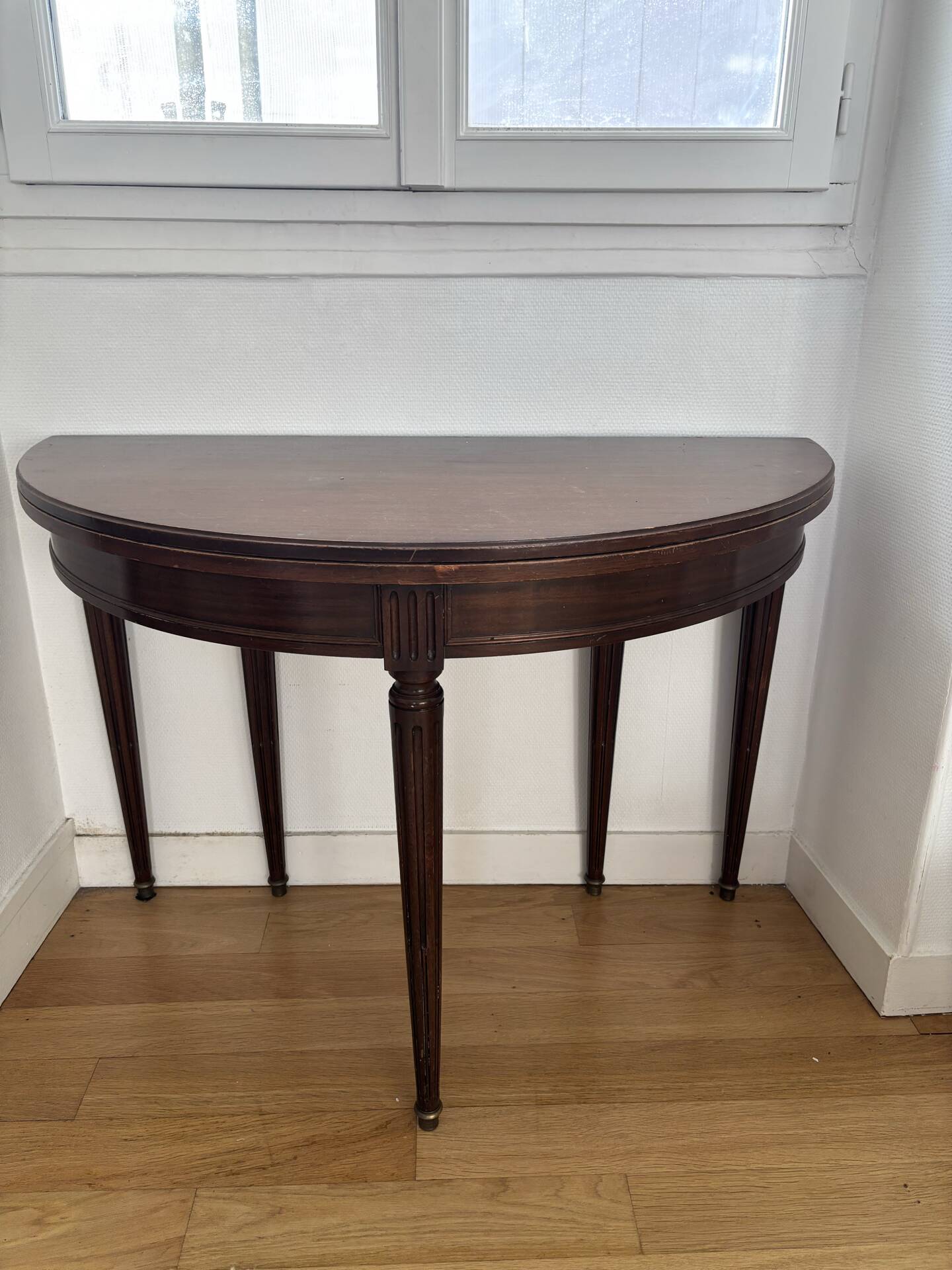 Table ancienne