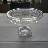 Coupe sur pied en cristal taillé