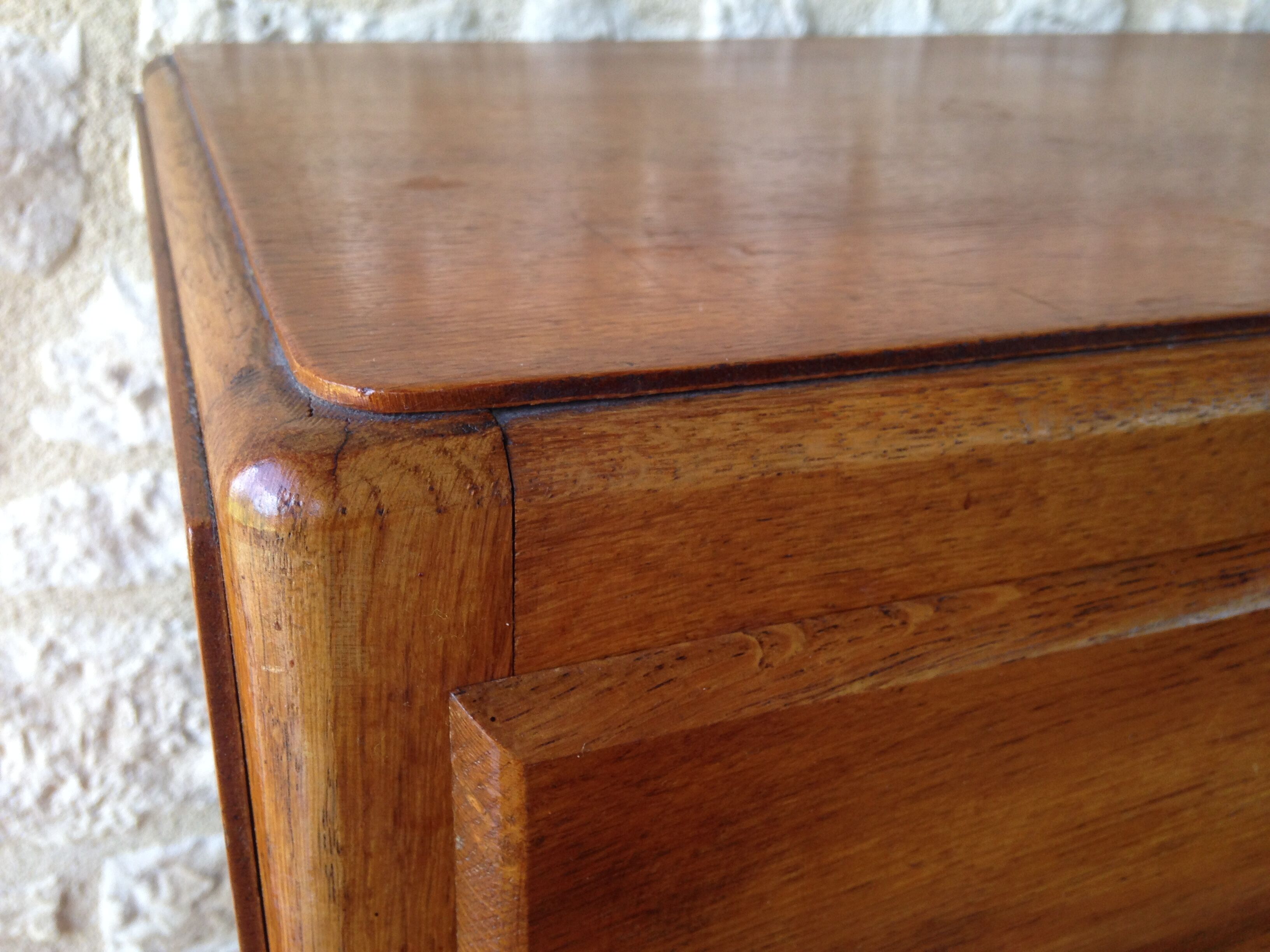 Vintage dresser year 50