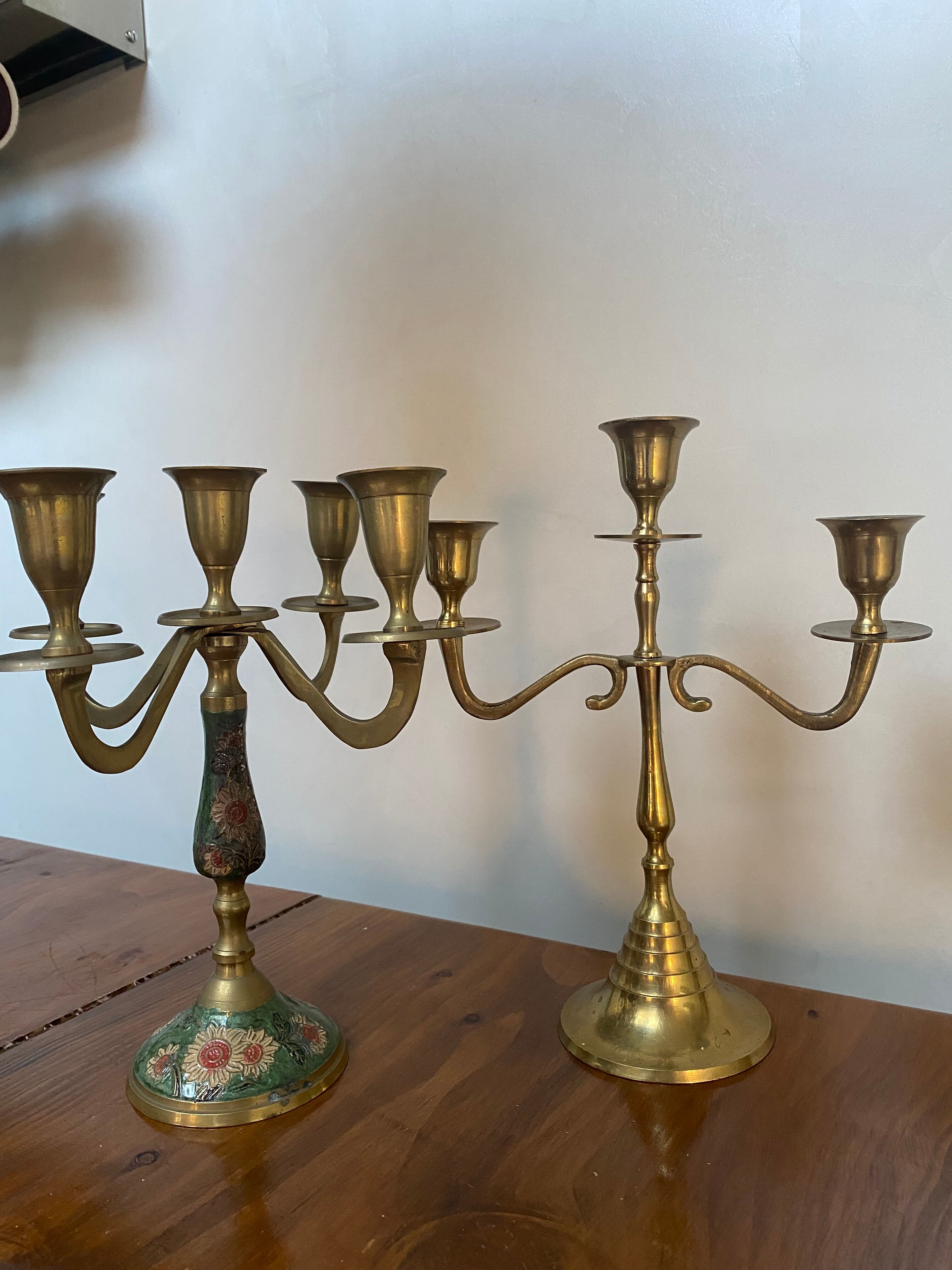2 bougeoirs