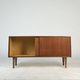 Buffet bas en teck vintage des années 60, style mid-century HiFi.