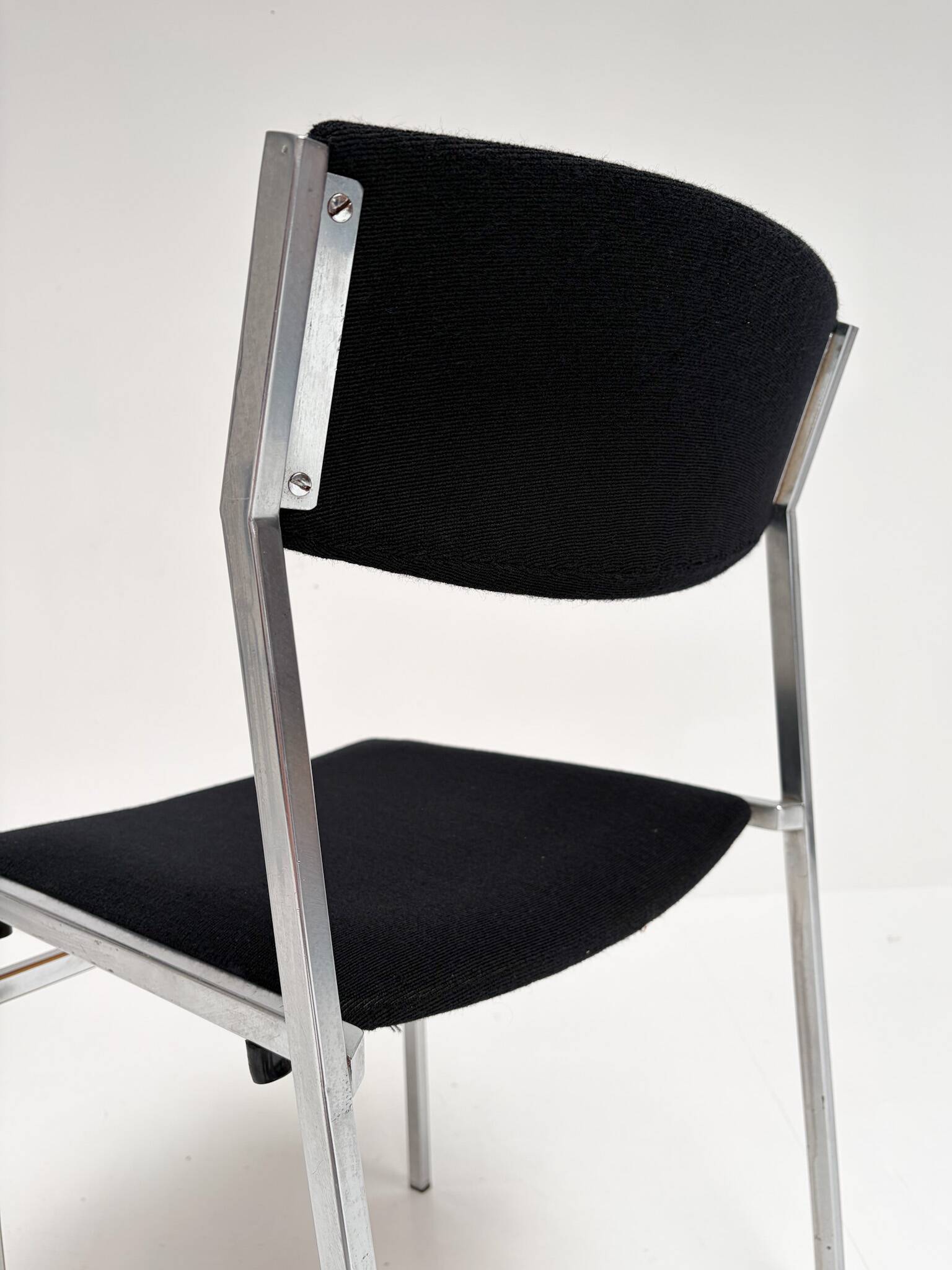 Set of 4 Gijs van der Sluis stacking chairs, 1970s