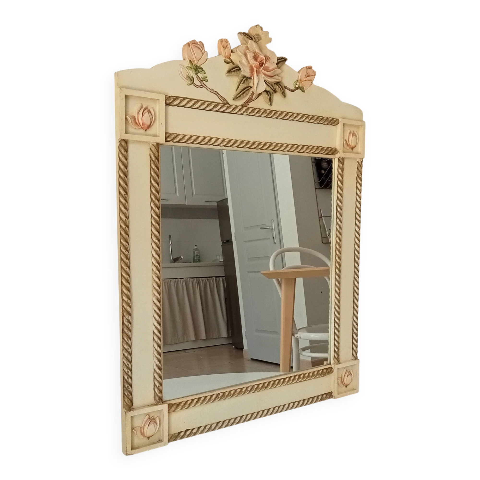 Vintage bohemian mirror from the 80s in carved wood.