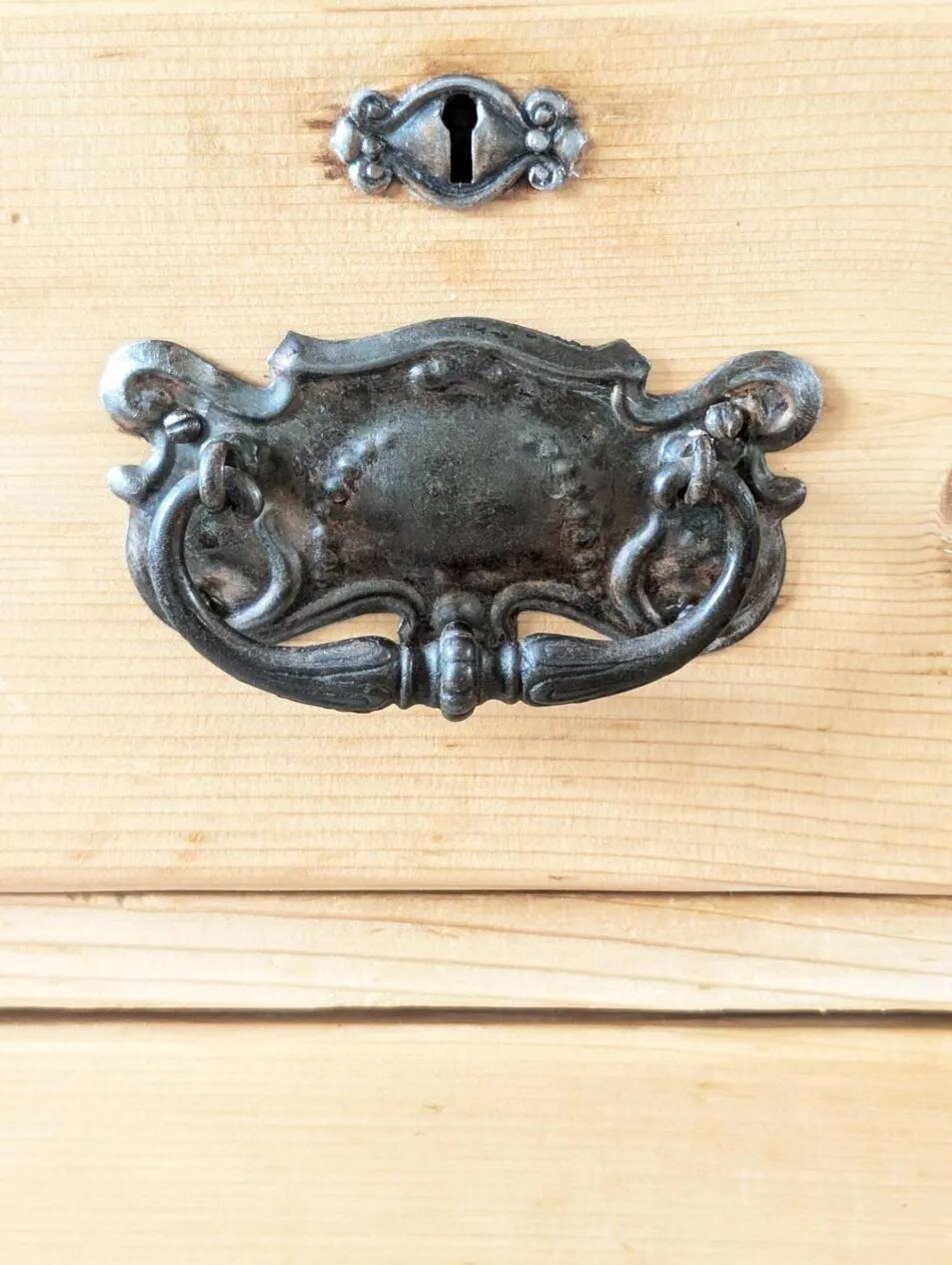 Antique English pine chest of drawers