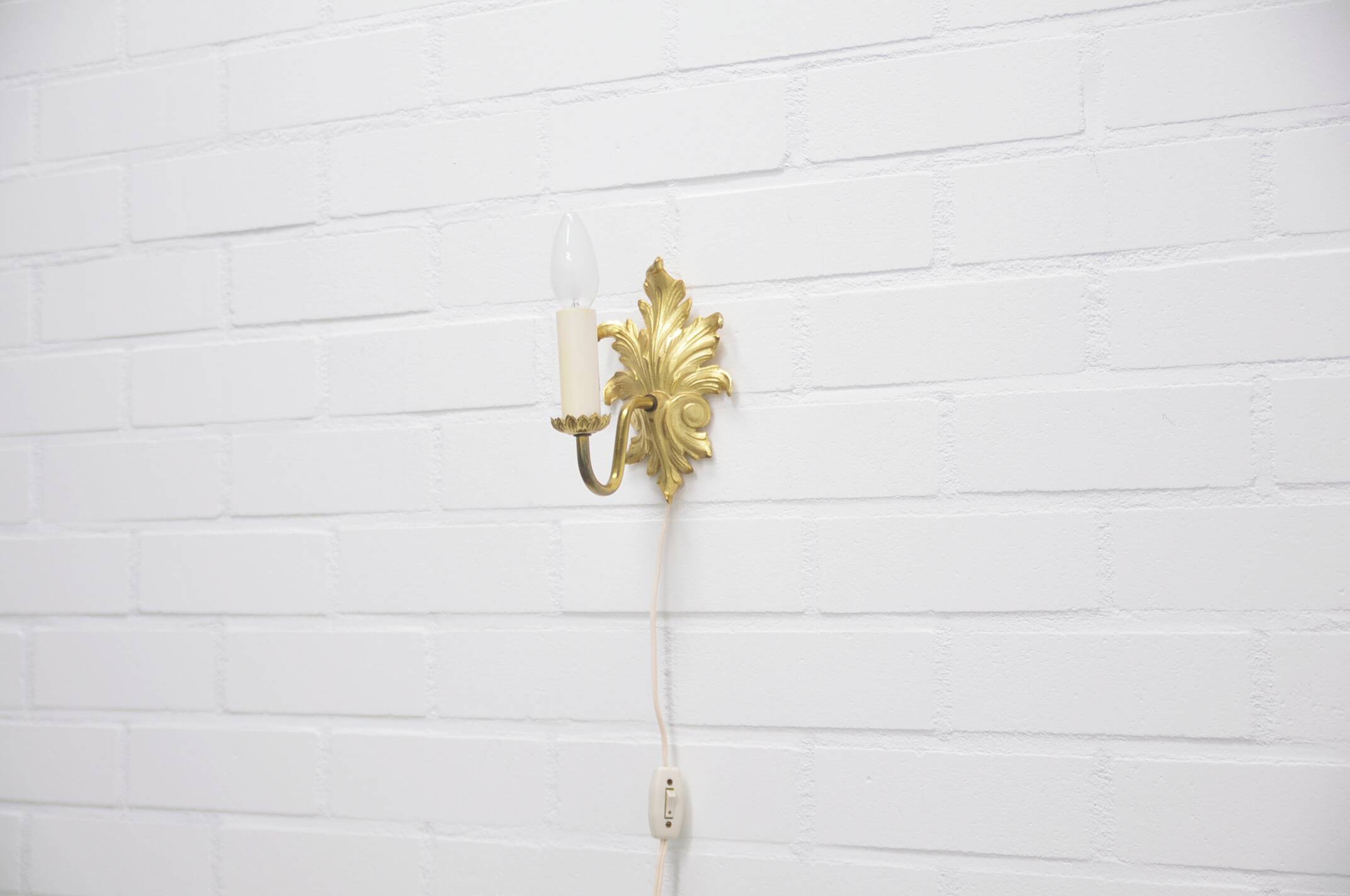 vintage bronze gold wall lamp leaf