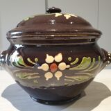 Large glazed terracotta covered pot