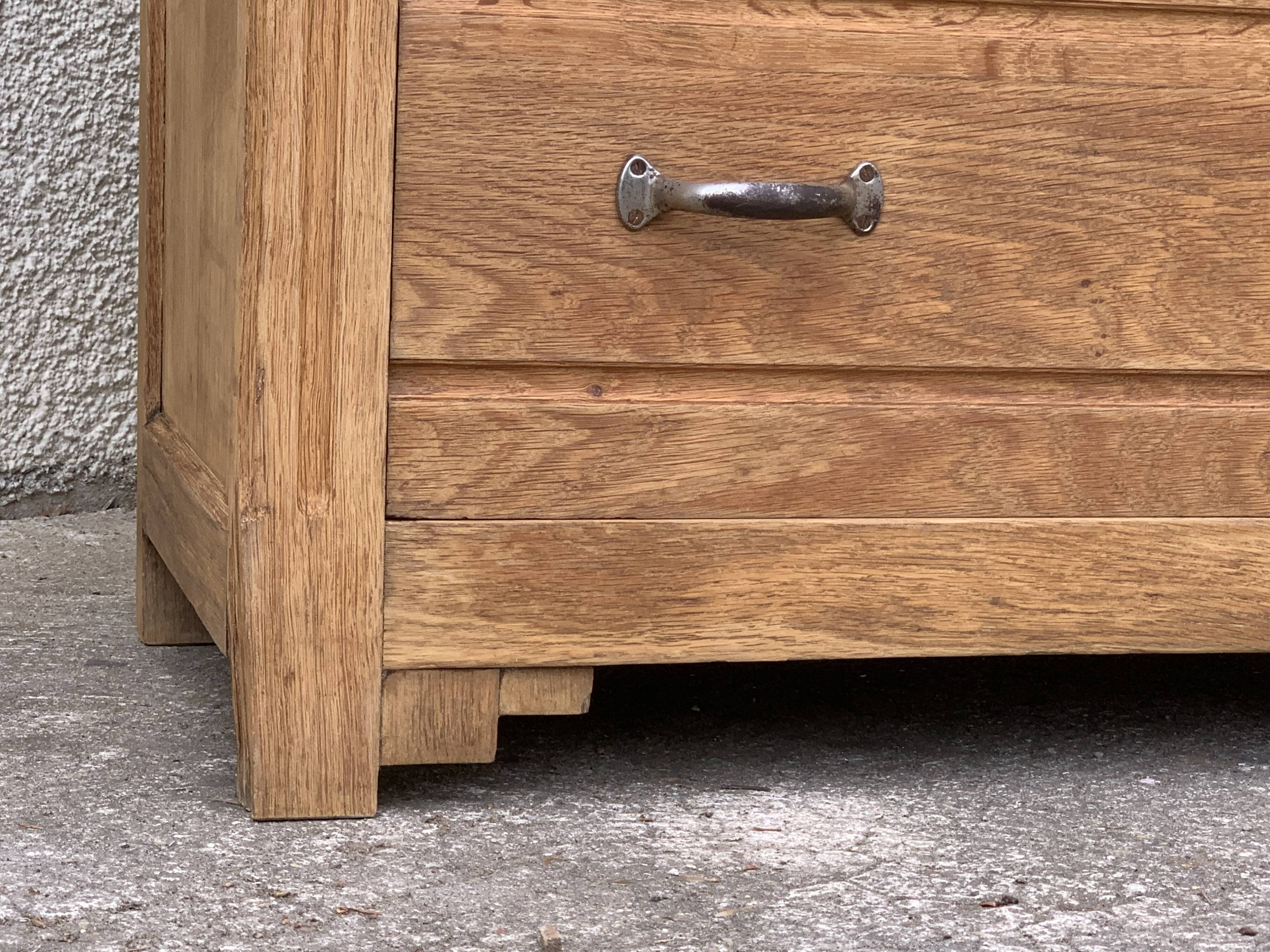 Buffet parisien vitré 1920 bois brut massif