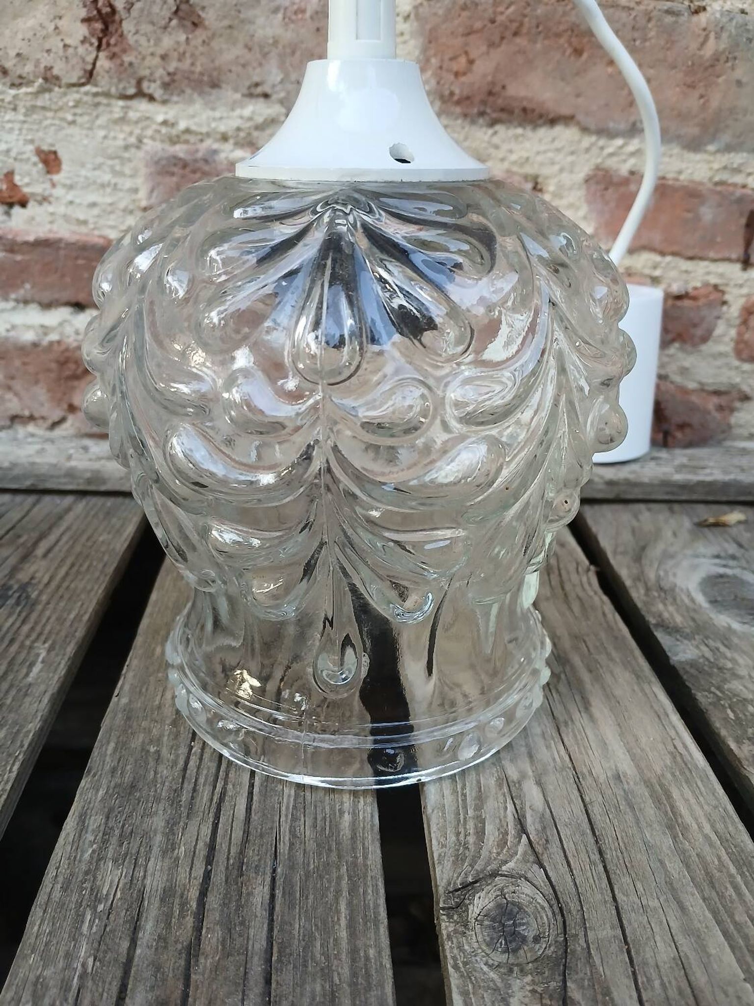 Vintage glass pendant/lamp