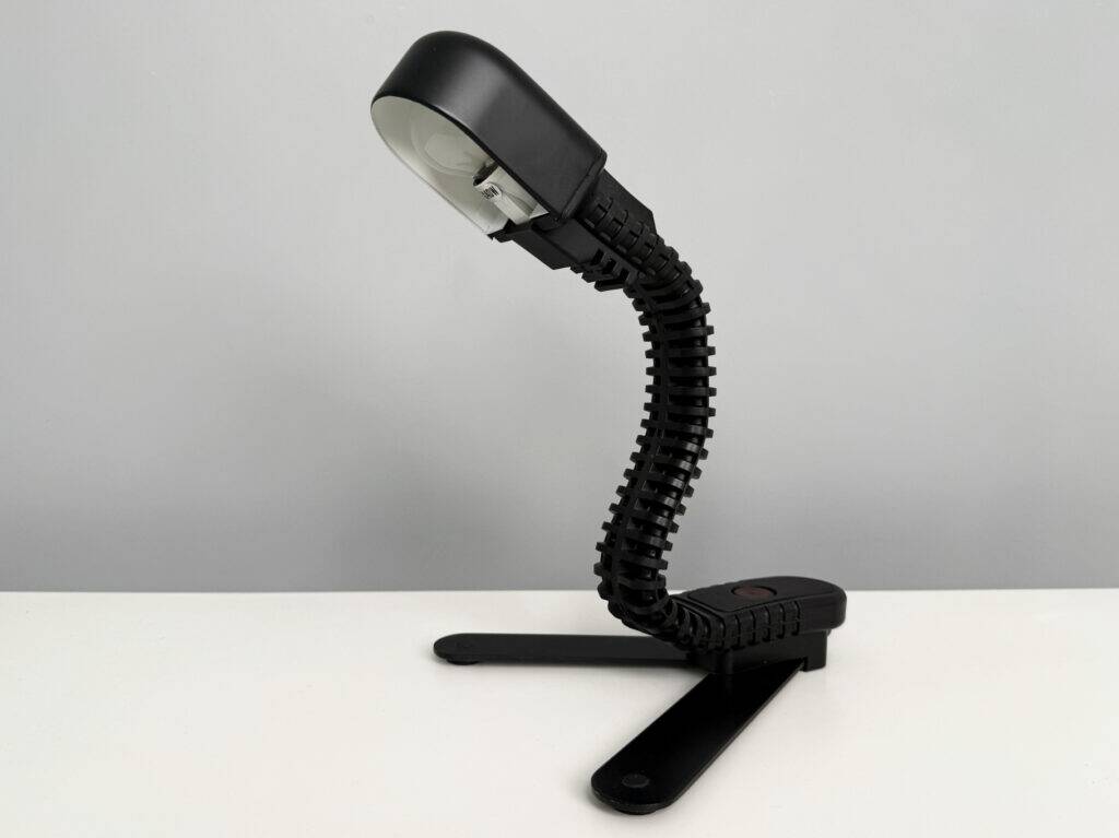 Cobra Junior table lamp by Masayuki Kurokawa for Yamagiwa, Japan, 1970s