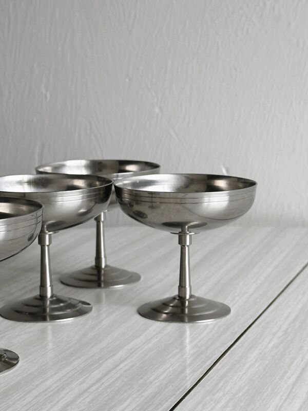 6 coupelles sur pied en inox MAT style Letang Remy