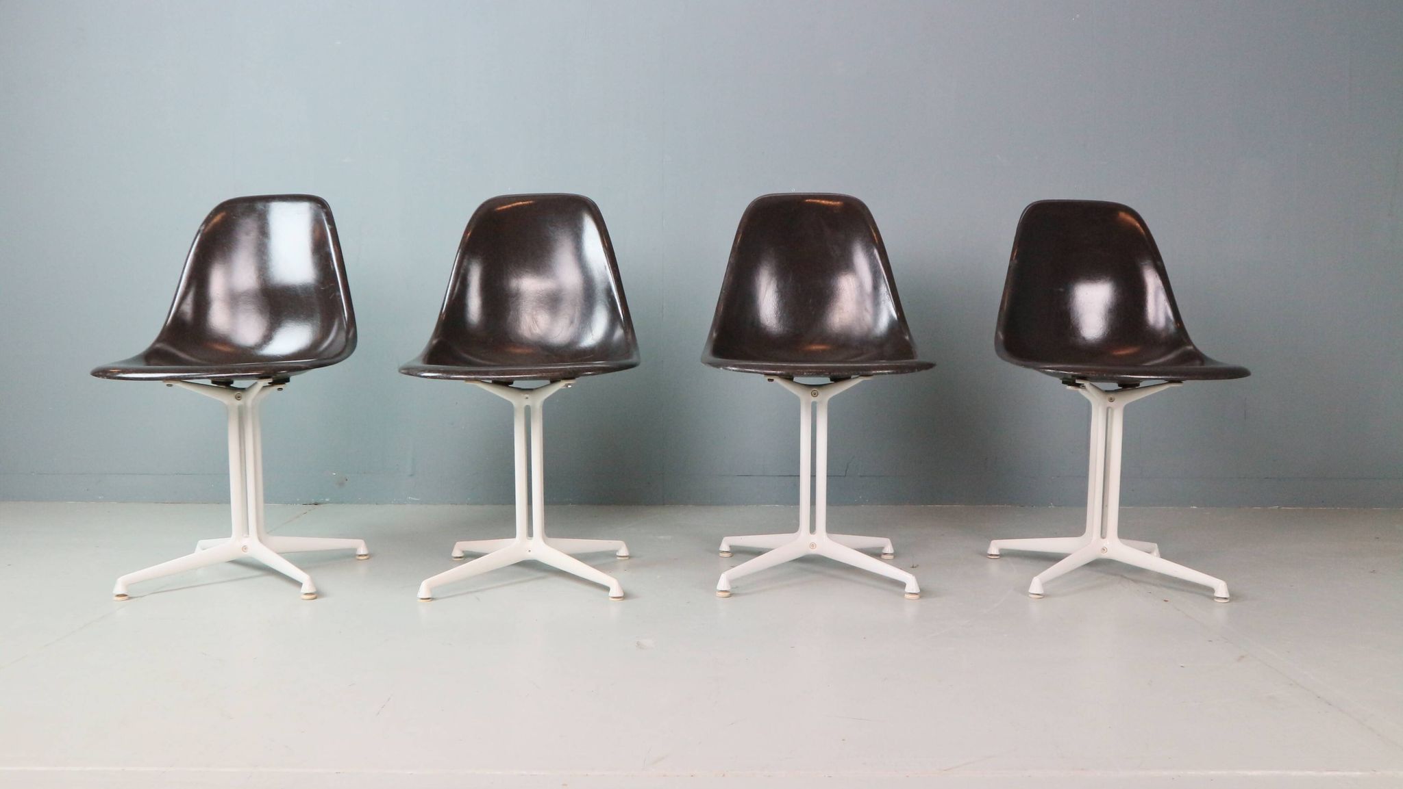 Charles & Ray Eames Set of 4 Off Black"La Fonda" Chairs for Herman Miller, 1960