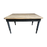 Farmhouse table
