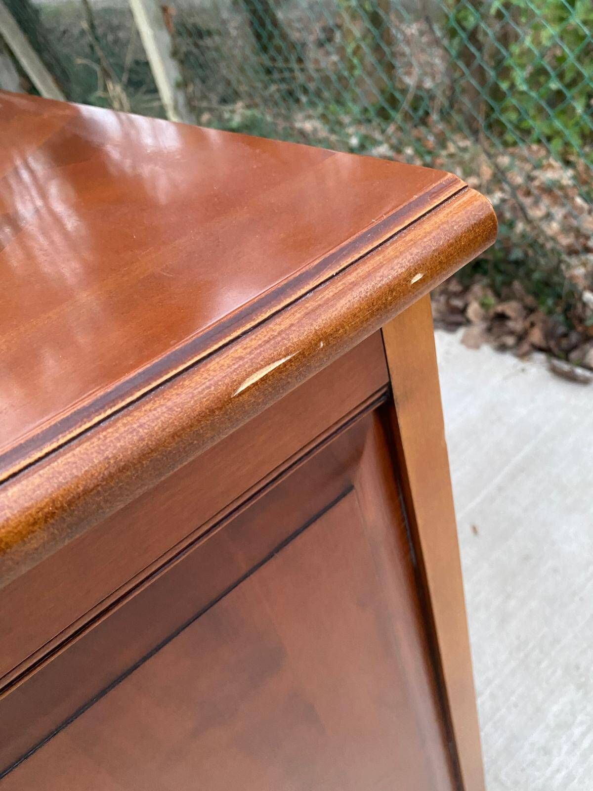 Louis XV buffet in cherry wood and shiny marquetry with 2 doors and 2 drawers
