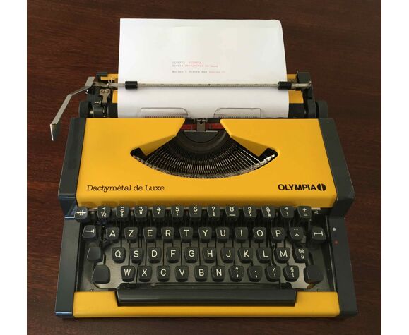 Typewriter Olympia Dactymétal 1970