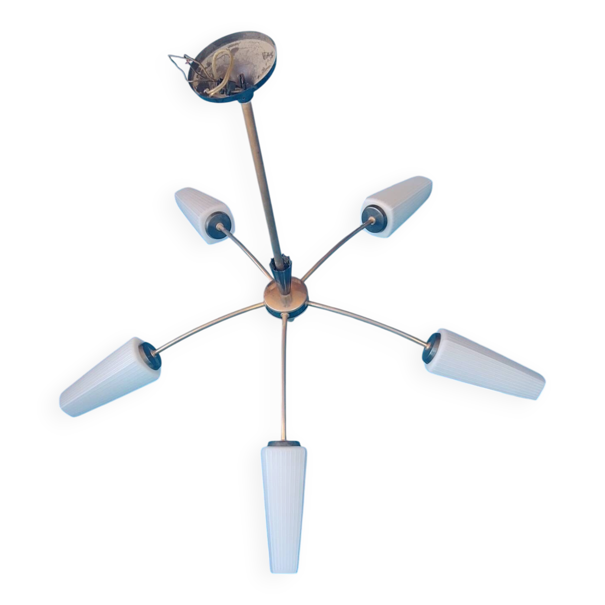 Chandelier 5 branches années 60 en opaline et métal