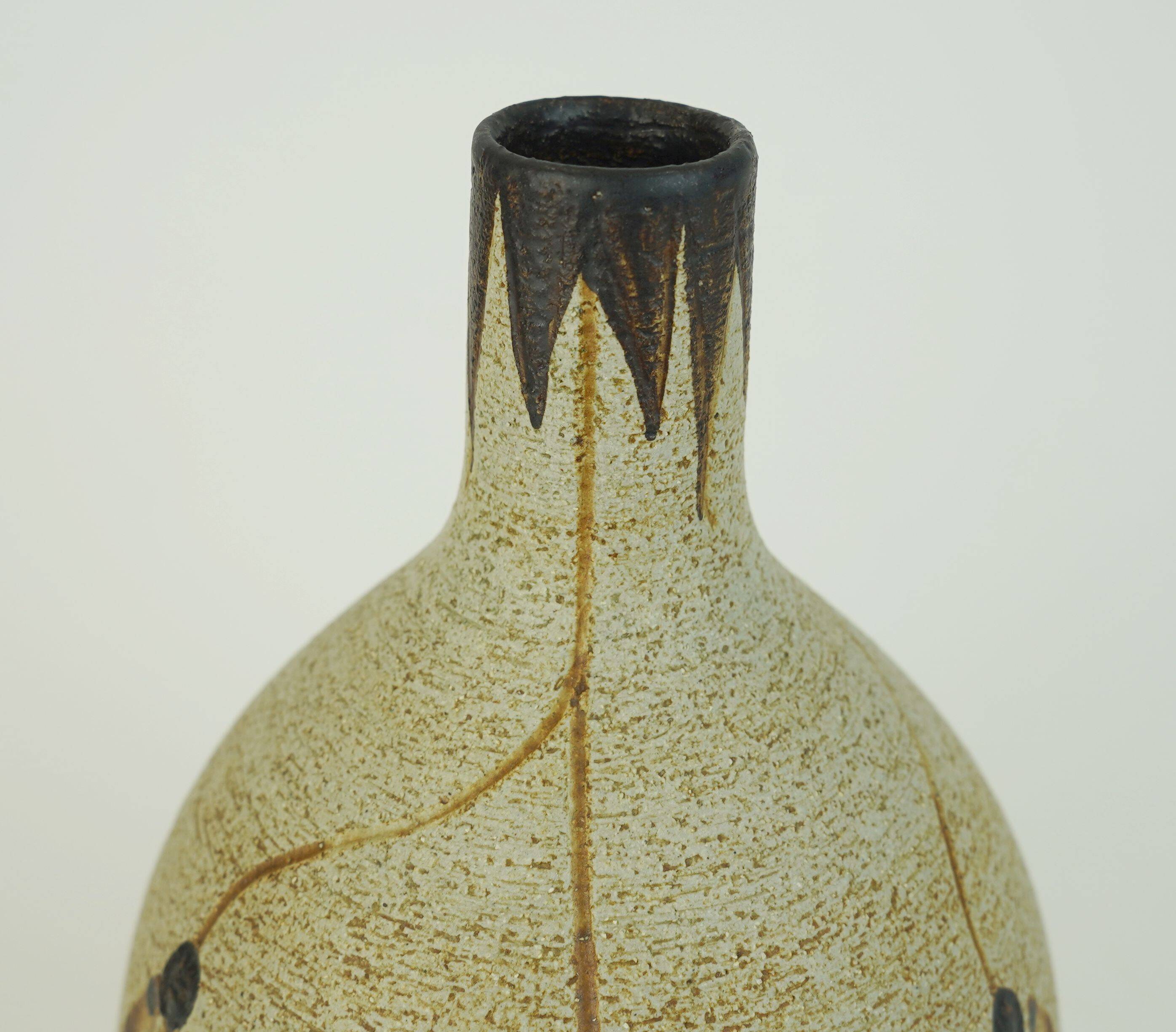 vintage sgrafo ceramic VASE sgrafo modern peter mueller 1970s model 1976