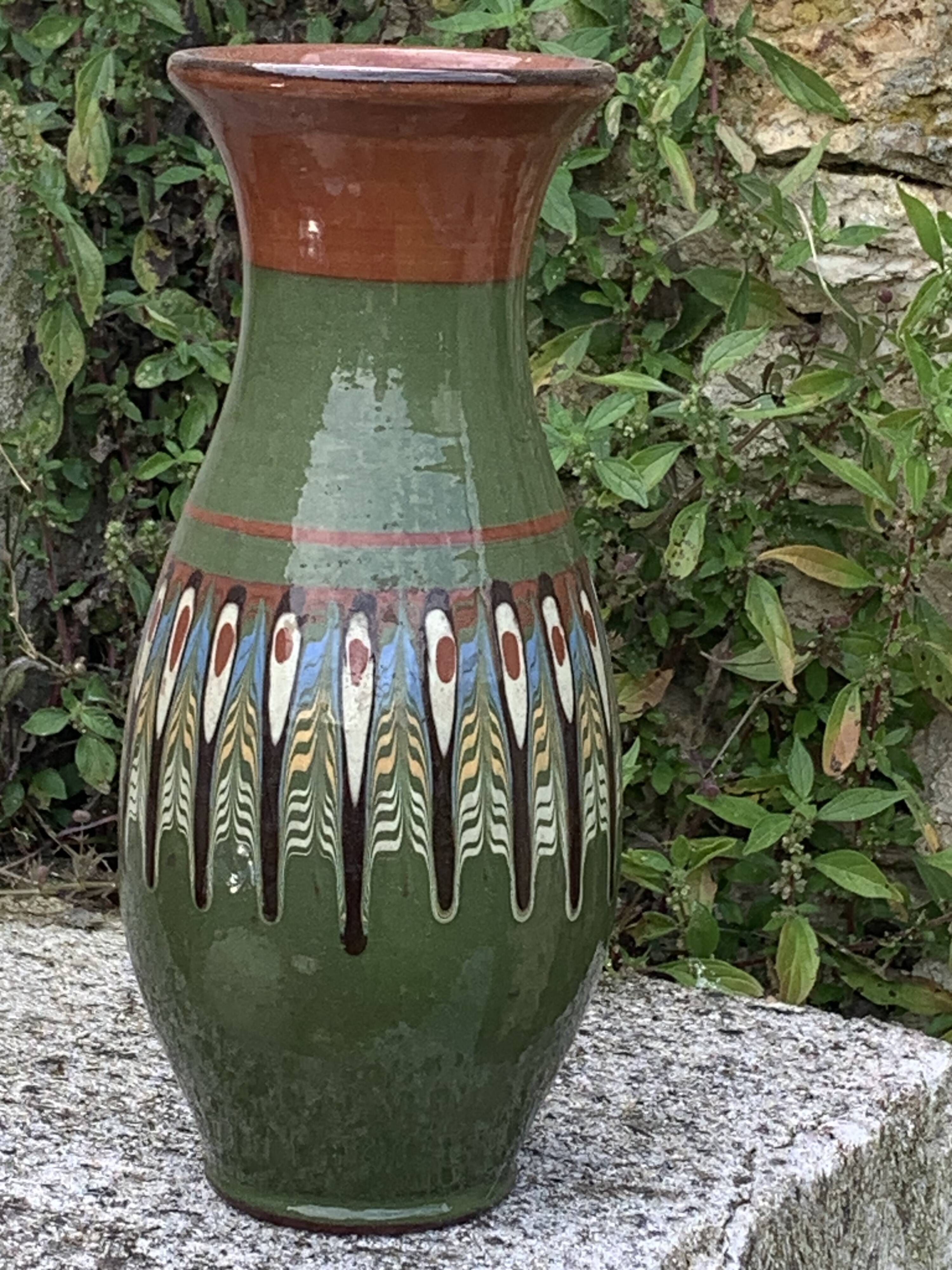 Original vintage 1970s folk vase.