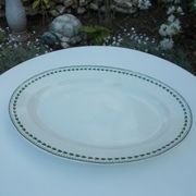 Oval dish 27 x 37 cm faience b.f.k model laurier