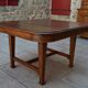 Table Art Nouveau extensible en noyer sculpté, circa 1900