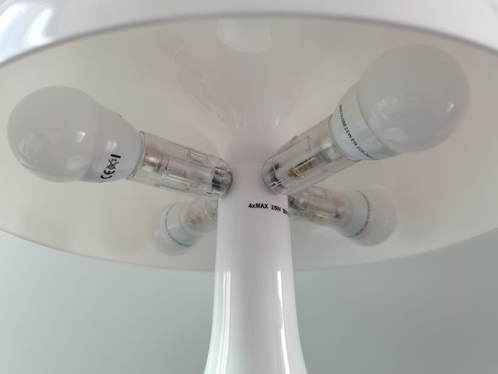 Nessino table lamp by Artemide