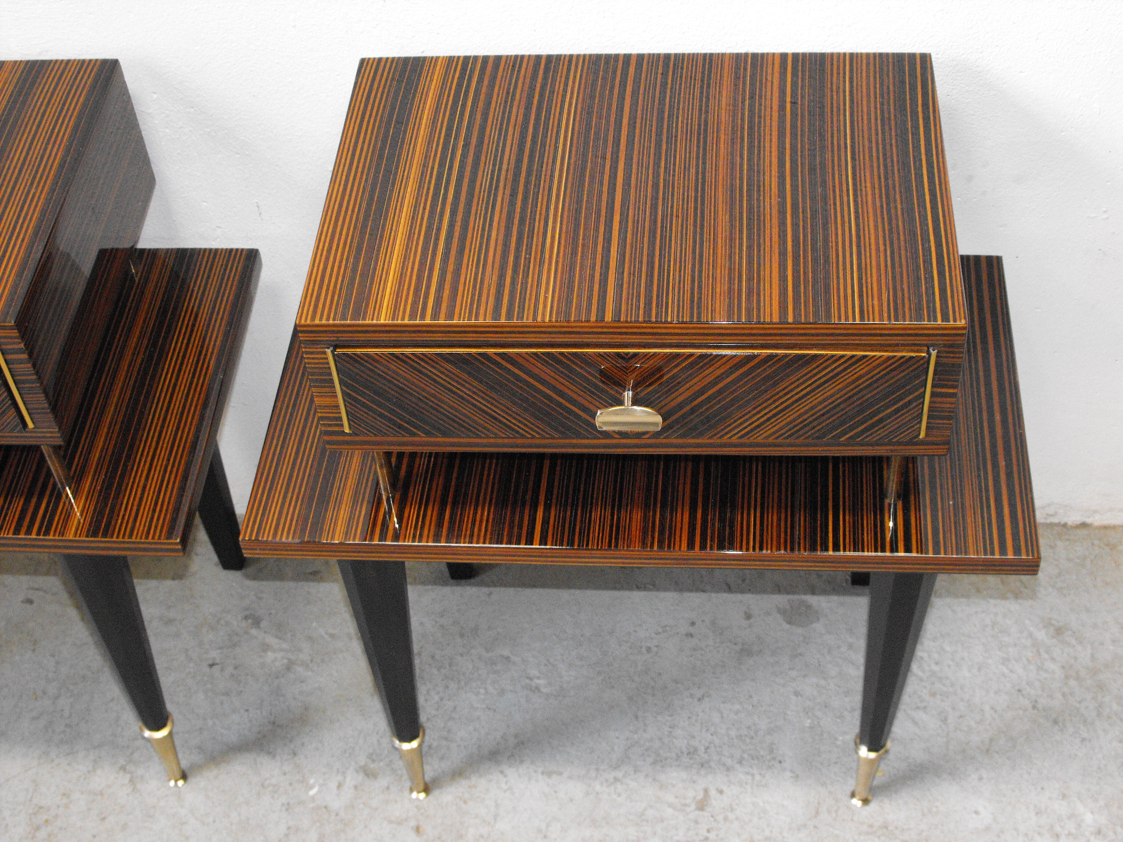 Paire de table de chevet années 50