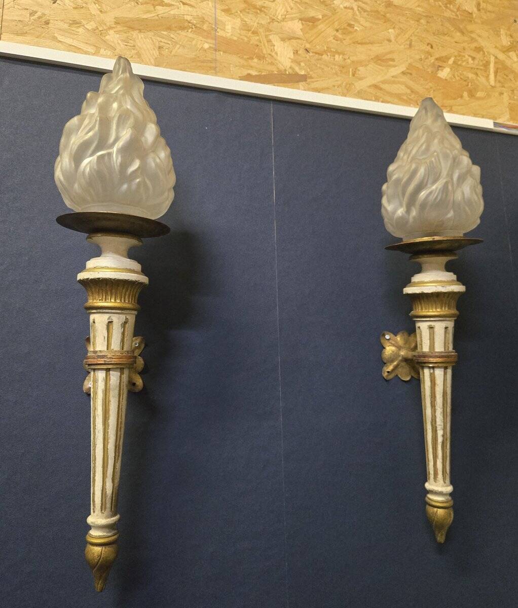 Pair of wall sconces in Louis XVI style – decorative torches