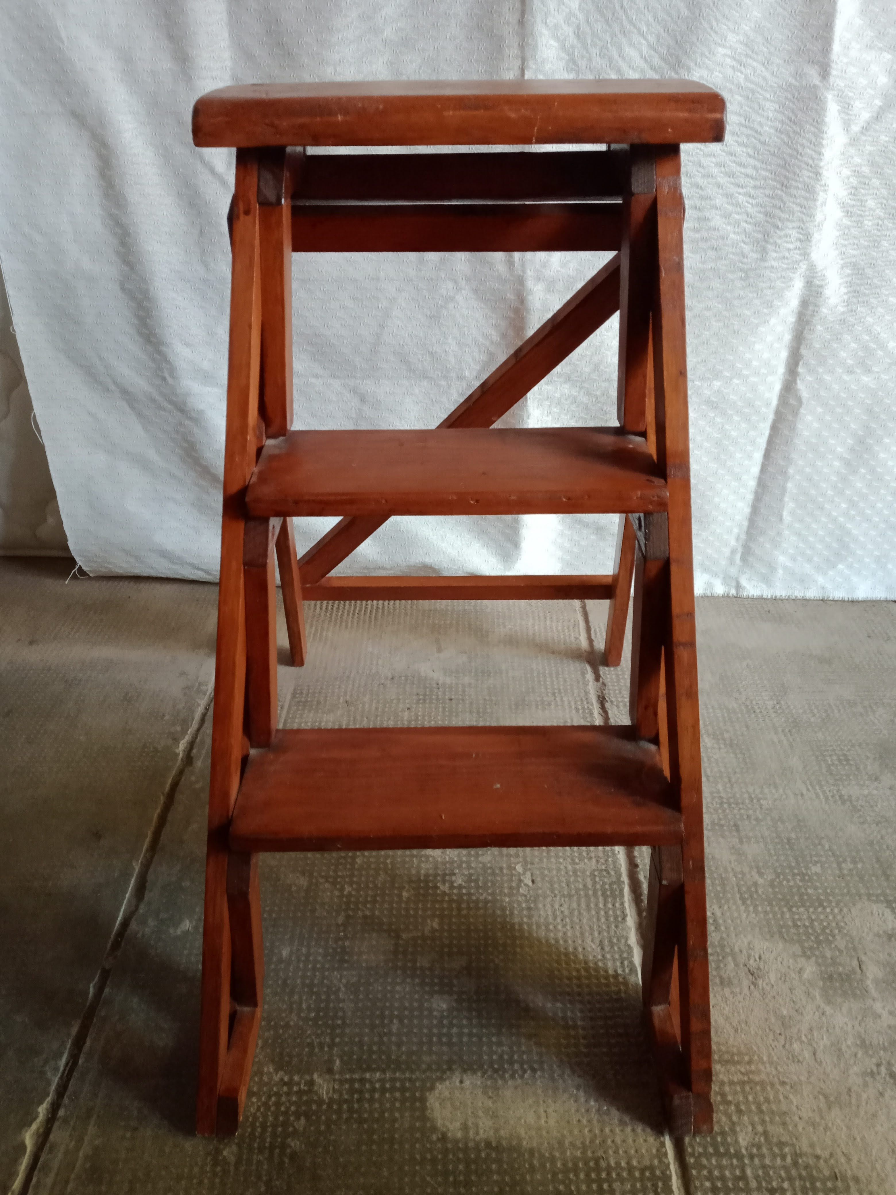 stepladder with two steps