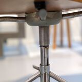 Office chair model hammer N°3103" by Arne Jacobsen